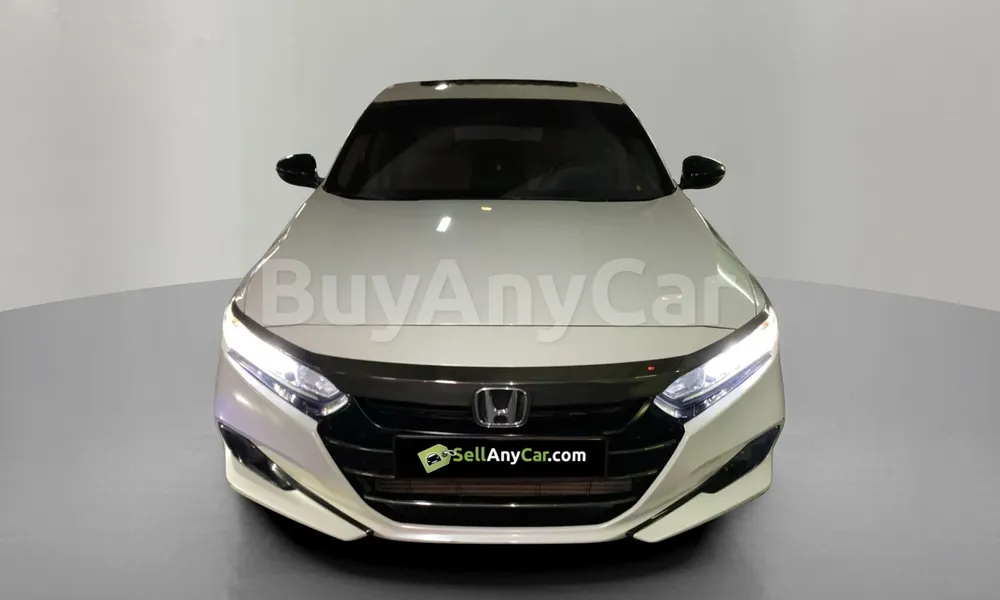 Vehicle photo 1