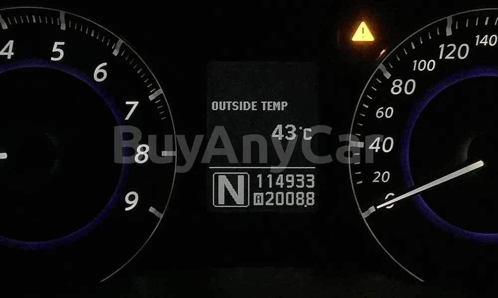 Vehicle photo 7