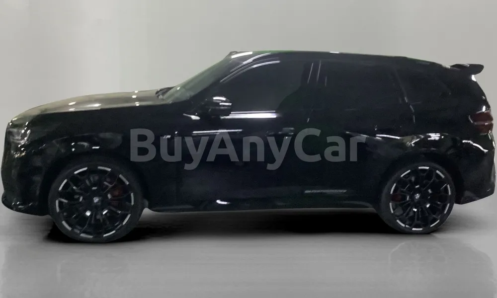 Vehicle photo 4