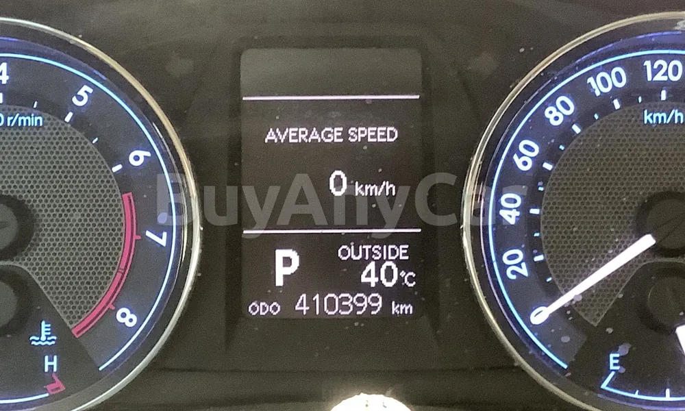 Vehicle photo 9