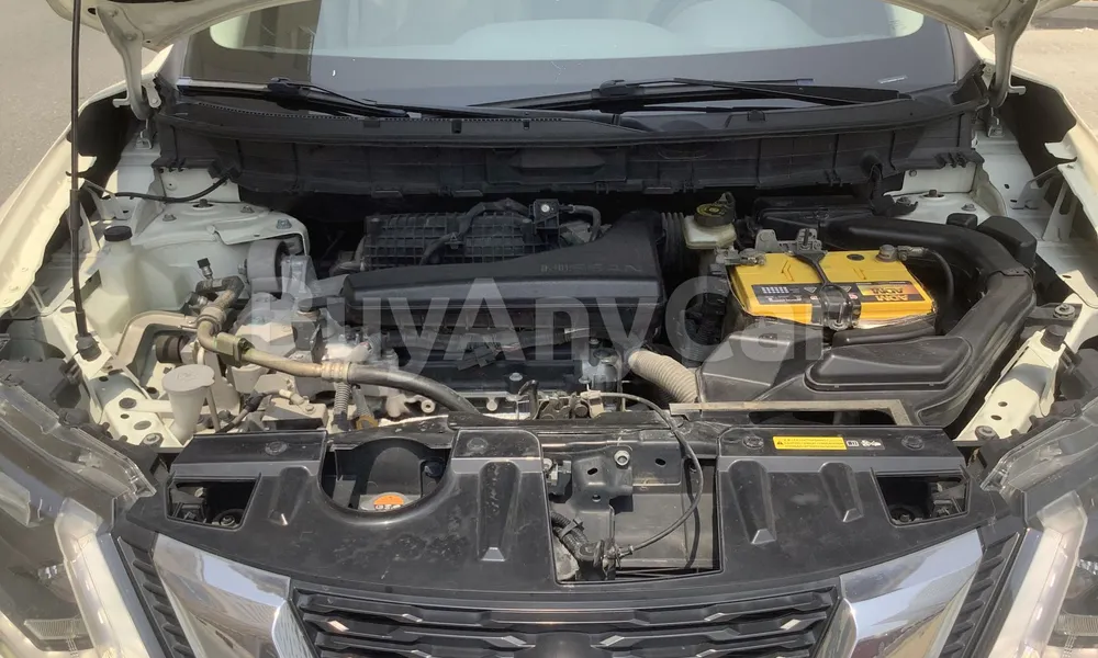 Vehicle photo 6