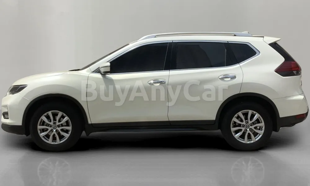 Vehicle photo 4