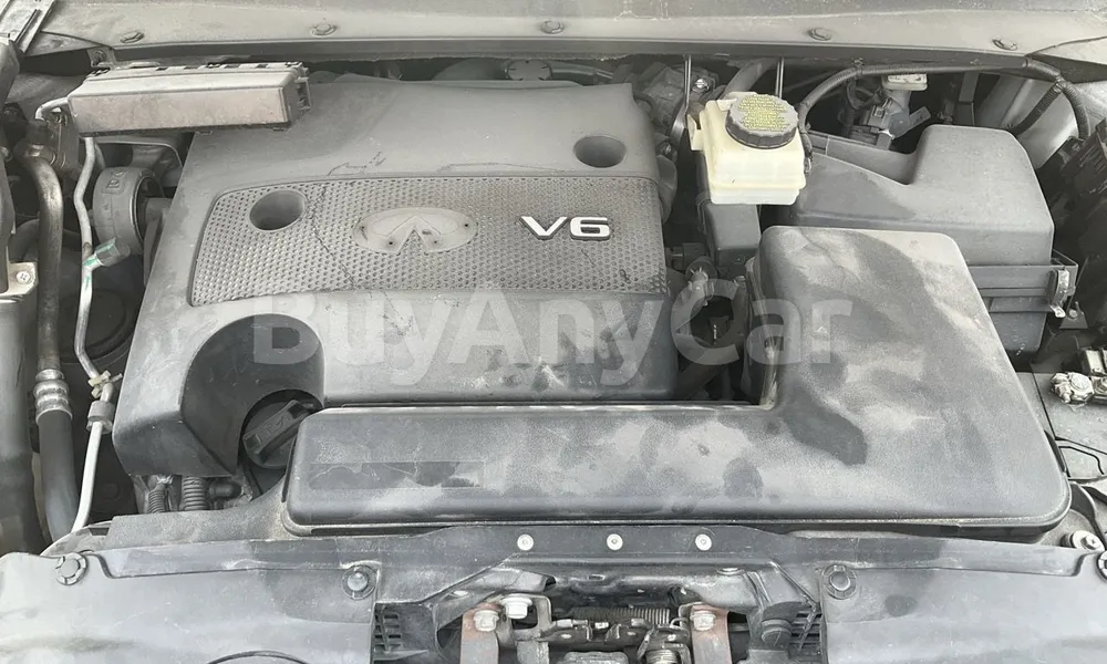 Vehicle photo 6