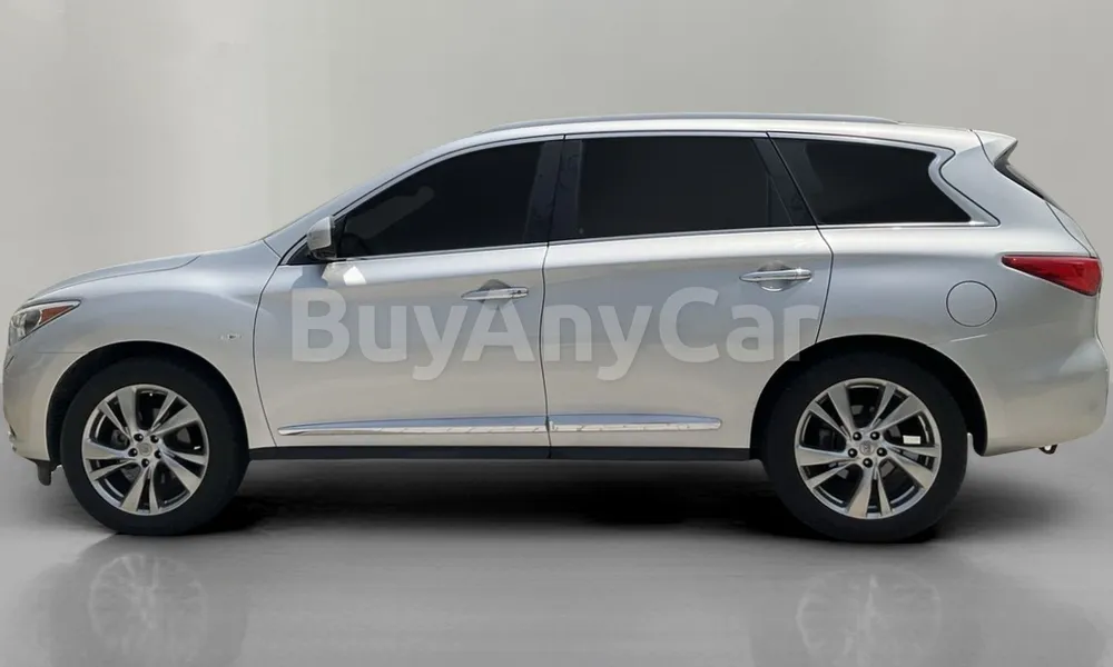 Vehicle photo 5