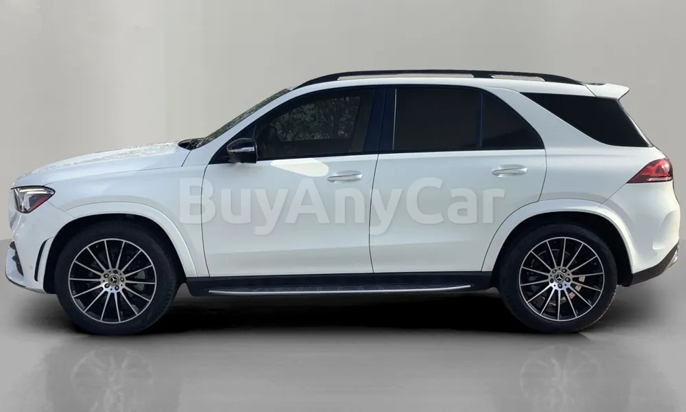 Vehicle photo 4