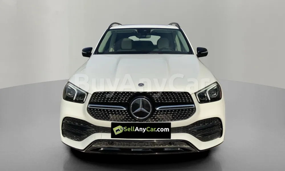 Vehicle photo 1