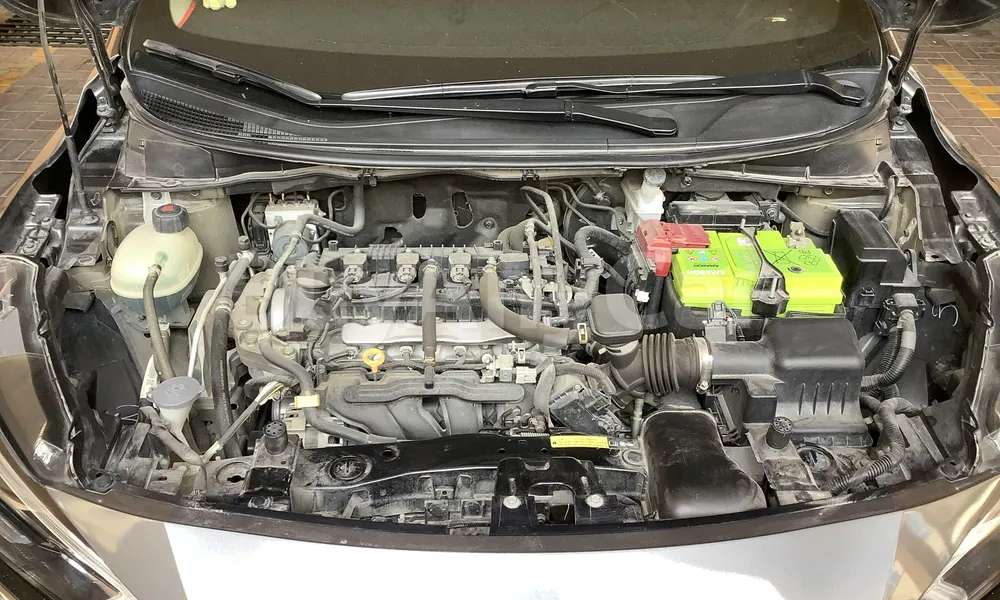 Vehicle photo 5