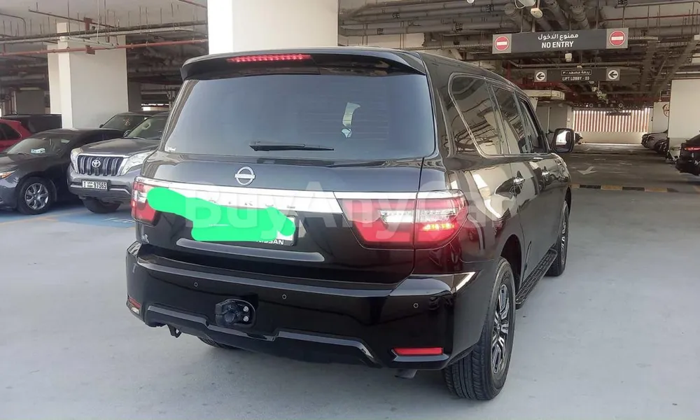 Vehicle photo 4