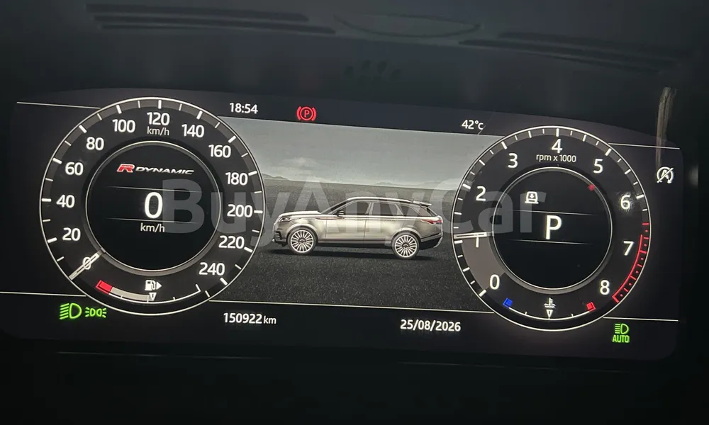 Vehicle photo 6