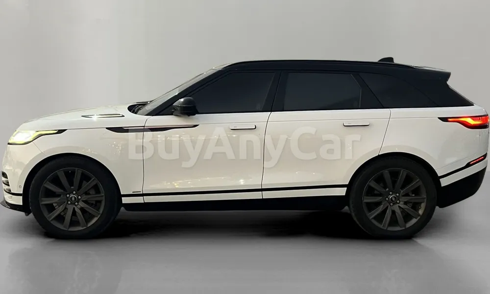 Vehicle photo 4