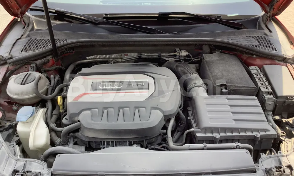 Vehicle photo 6