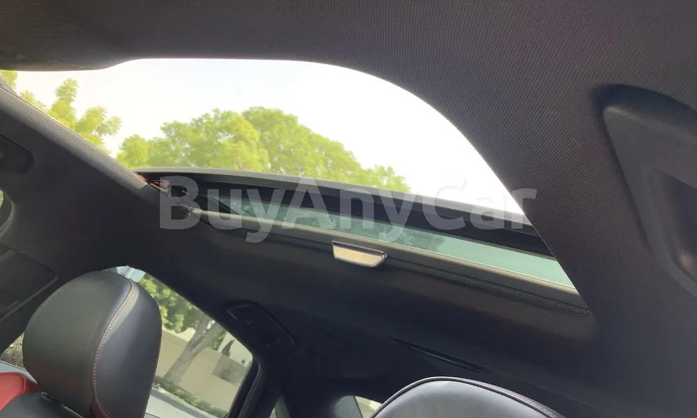 Vehicle photo 9