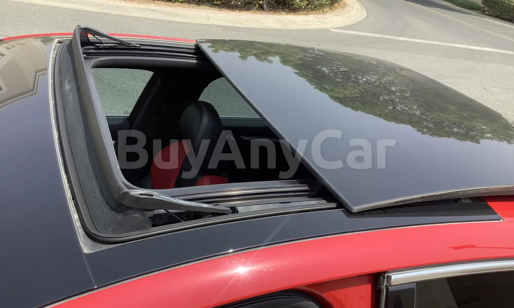 Vehicle photo 5