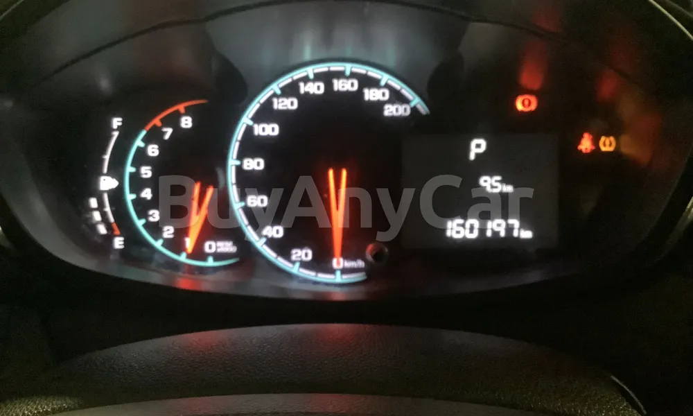 Vehicle photo 8