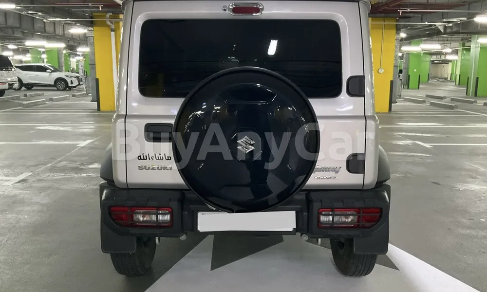 Vehicle photo 2