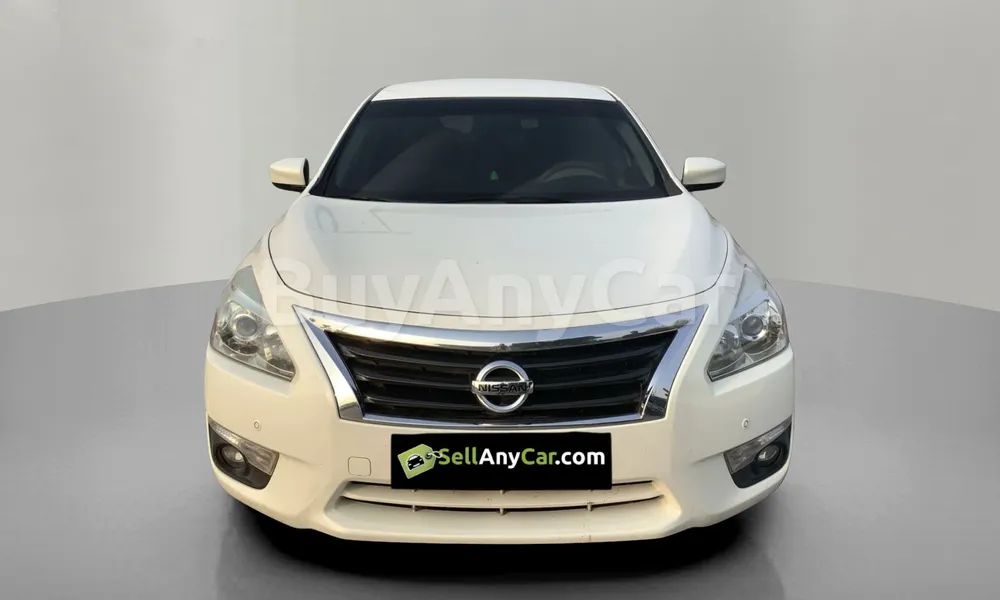 Vehicle photo 1