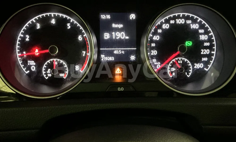 Vehicle photo 7