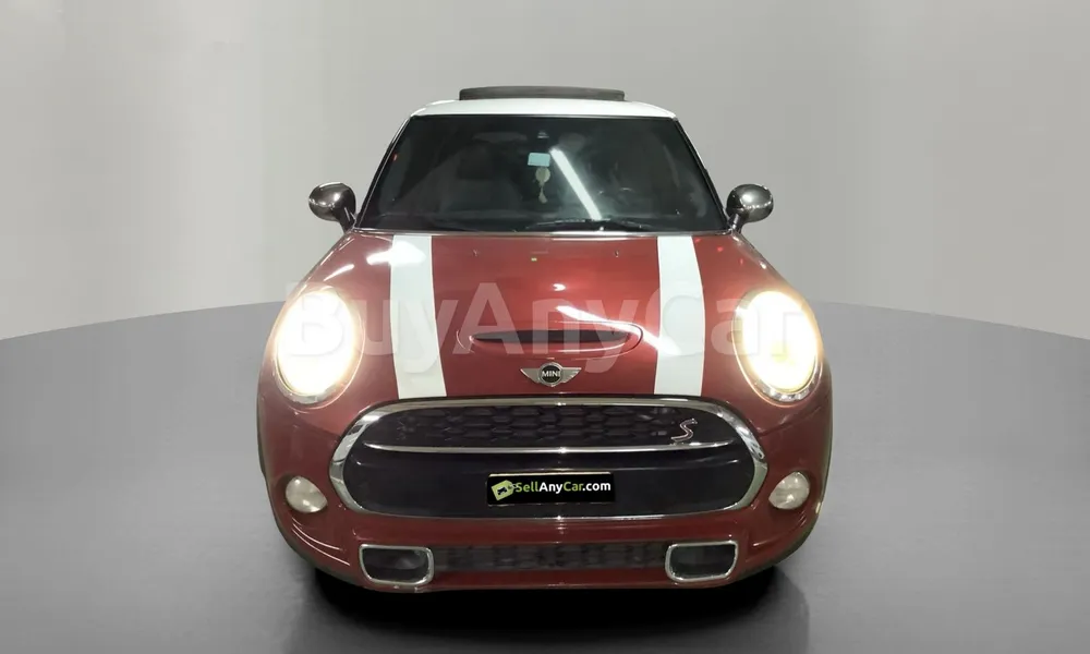 Vehicle photo 1
