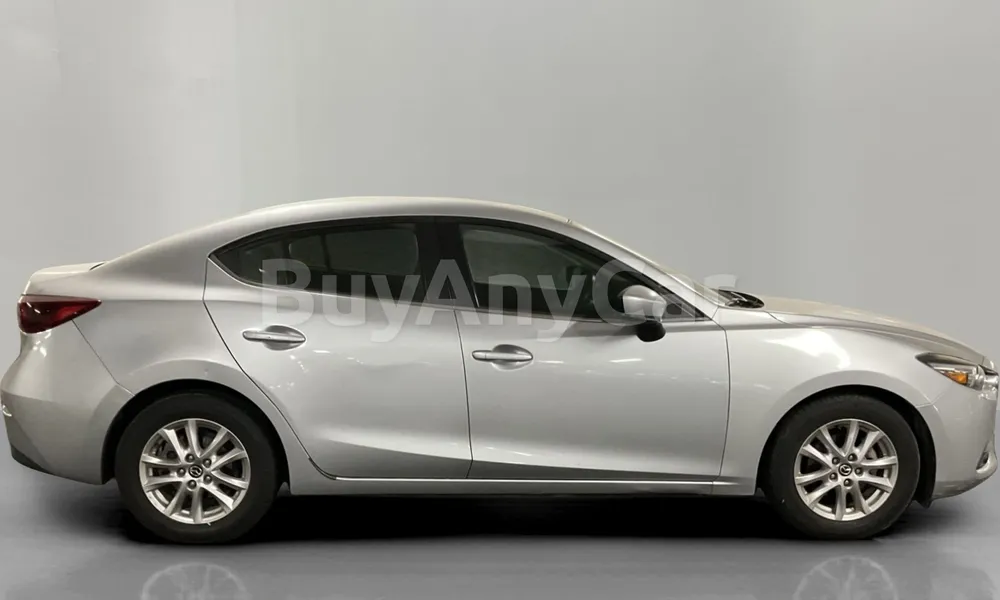 Vehicle photo 3