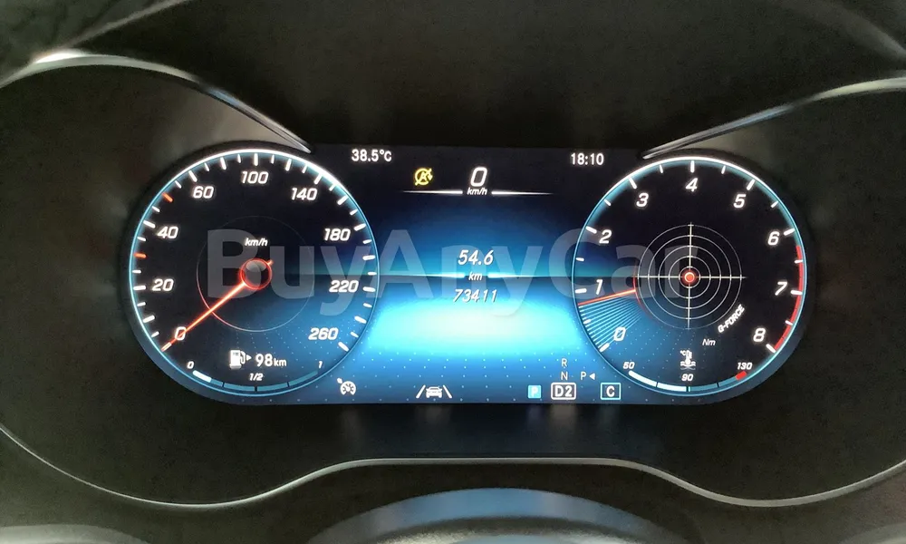 Vehicle photo 8