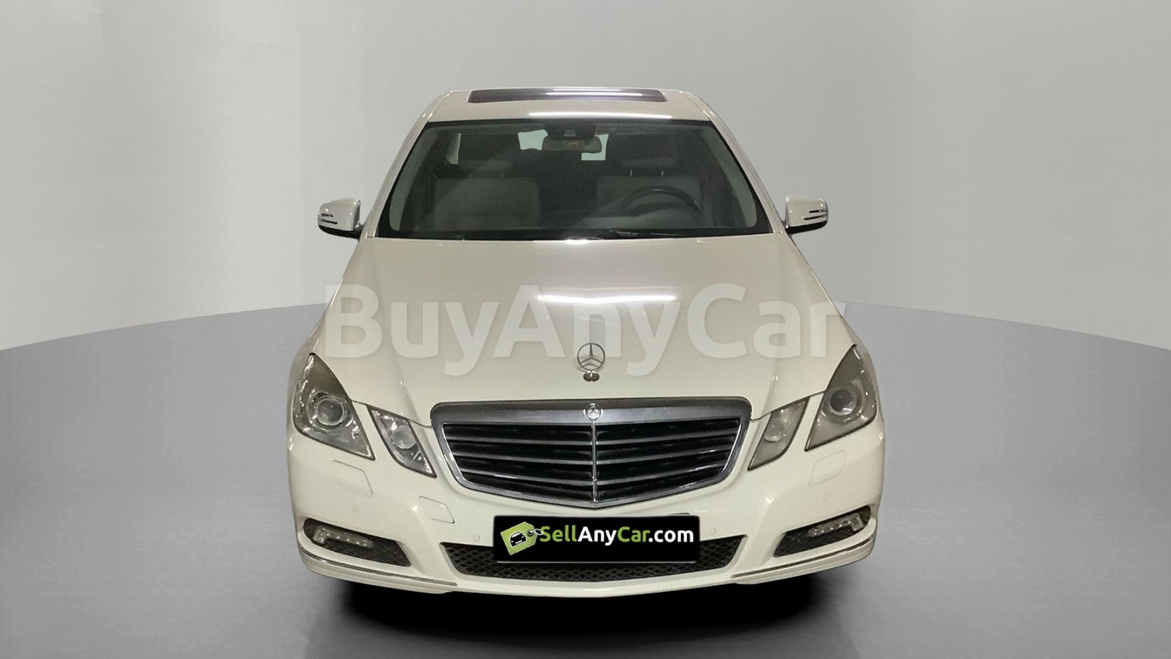 Mercedes-Benz E-Class 2010