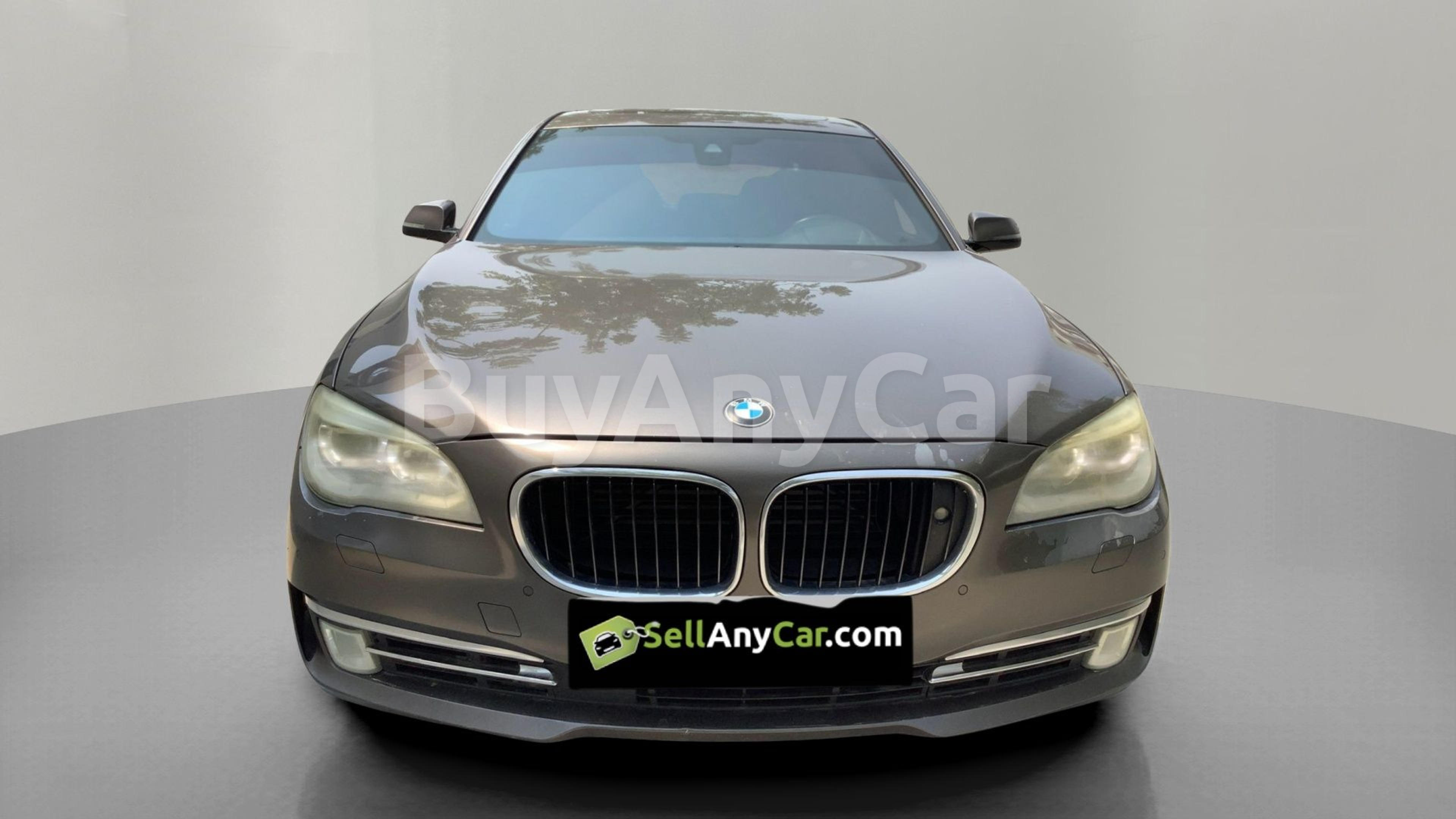 BMW 7-Series 2013