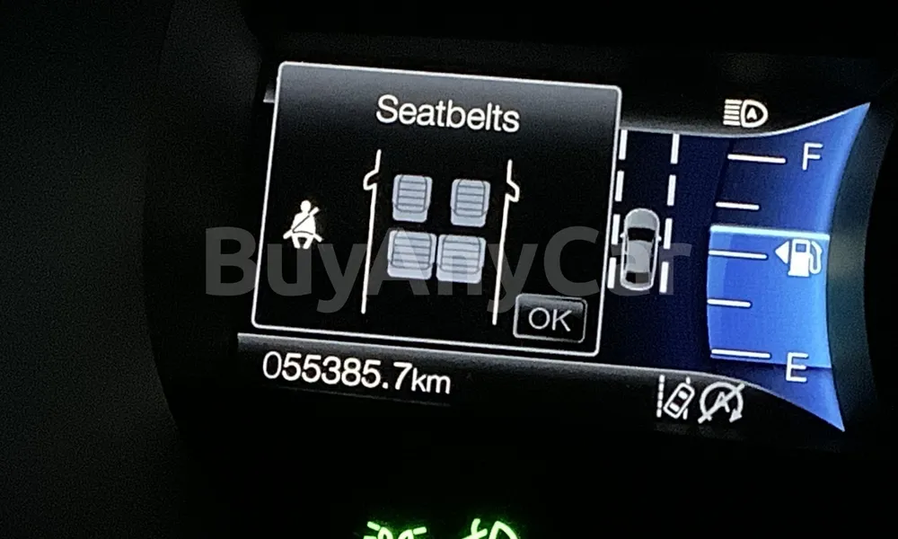 Vehicle photo 7