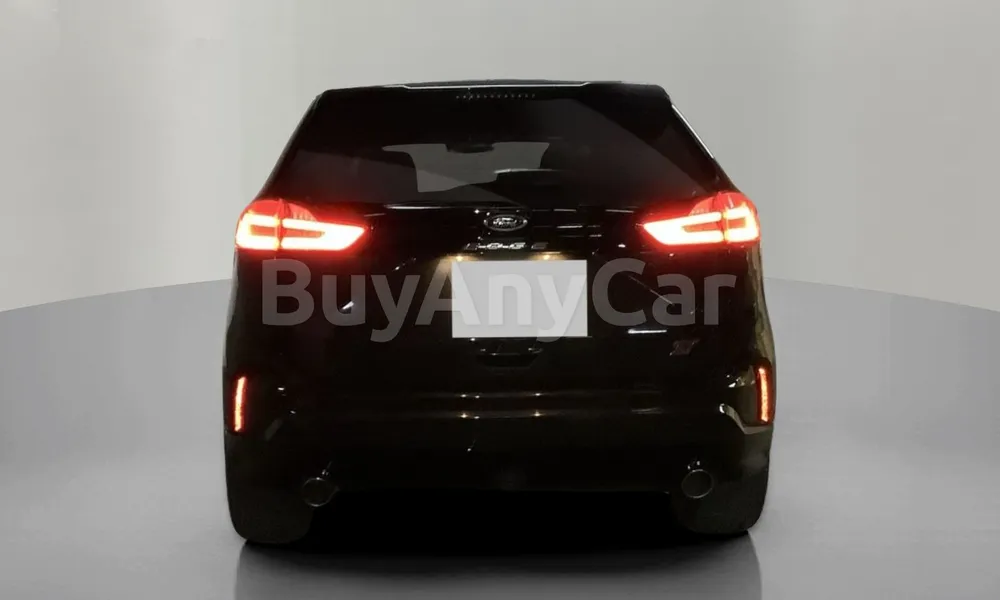 Vehicle photo 2