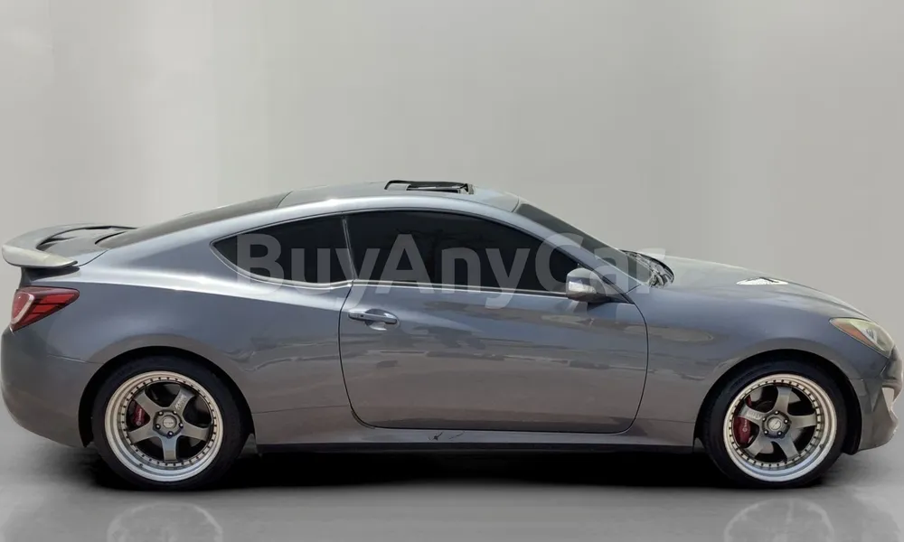 Vehicle photo 3