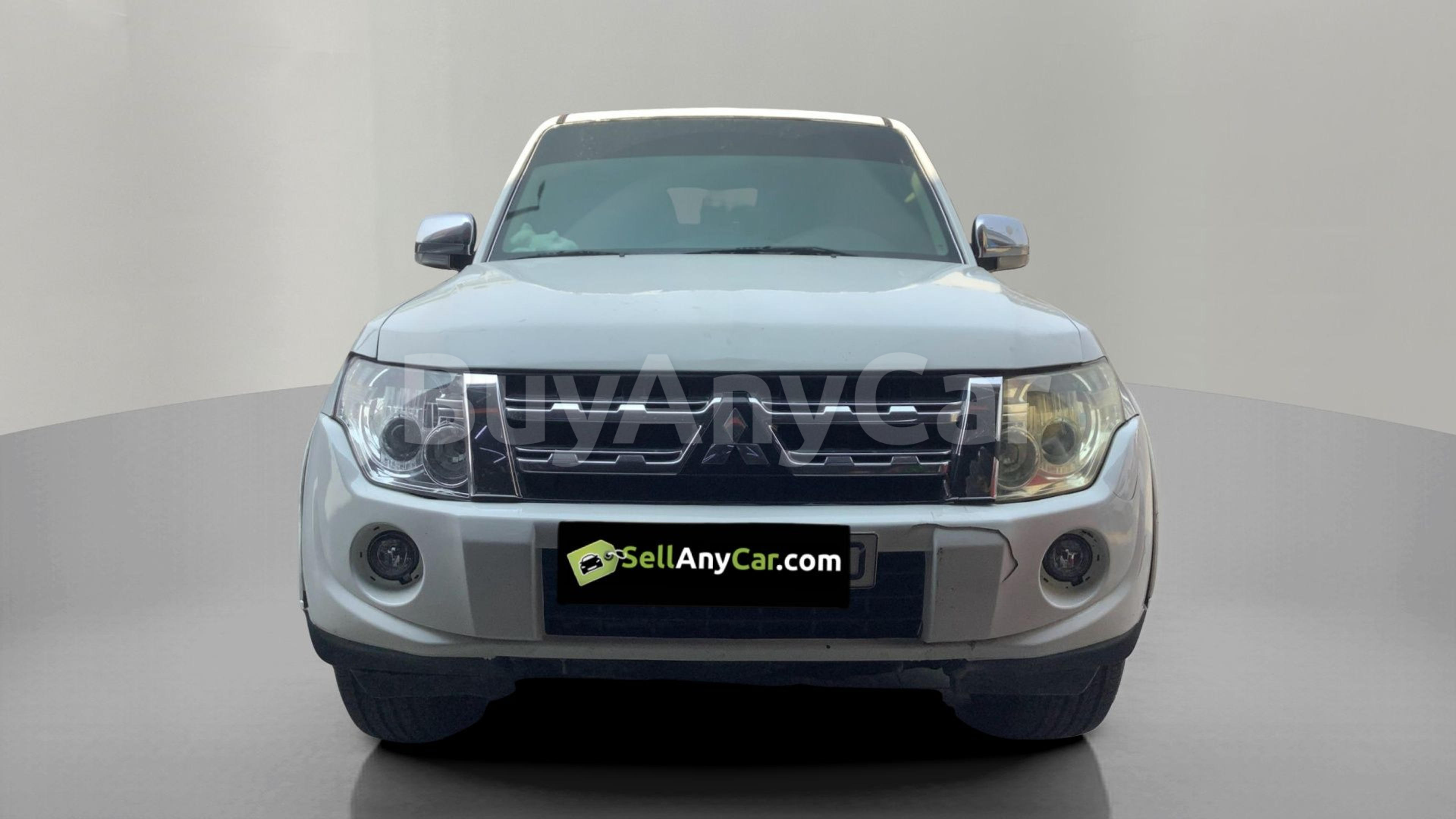 Mitsubishi Pajero 2013