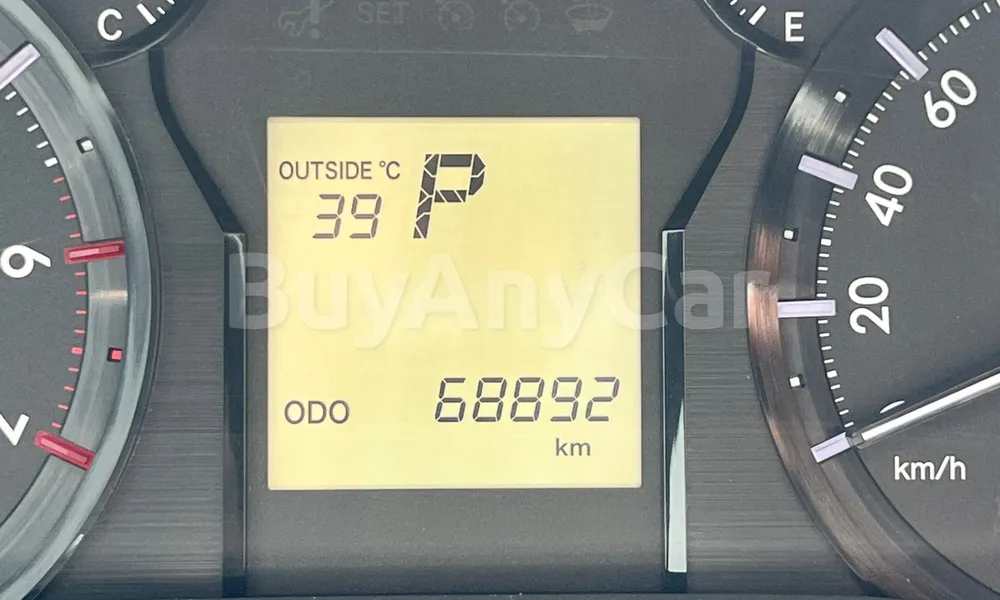 Vehicle photo 9