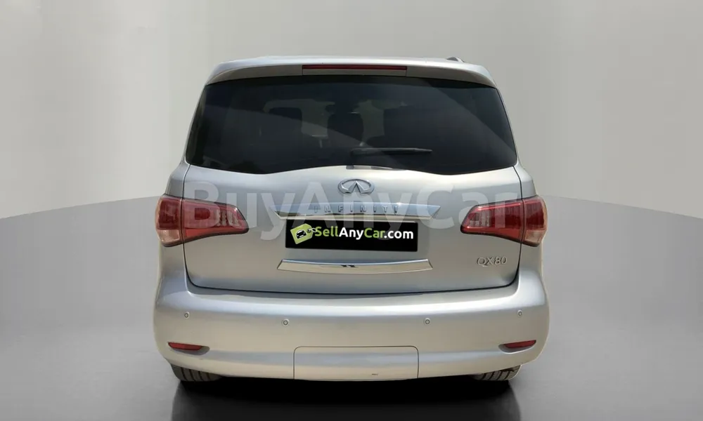 Vehicle photo 2