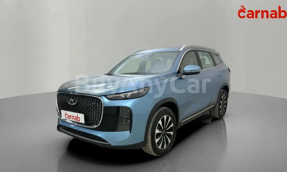 Vehicle photo 6