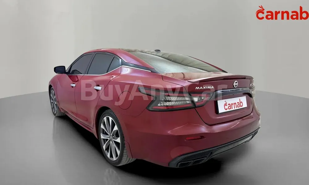 Vehicle photo 8