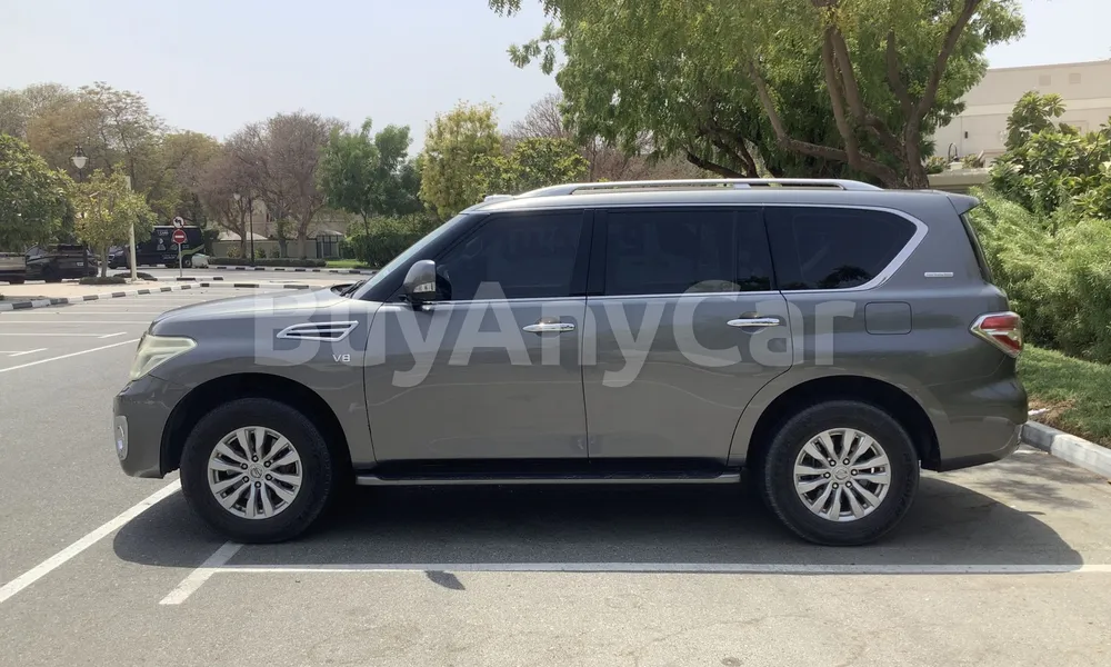 Vehicle photo 4