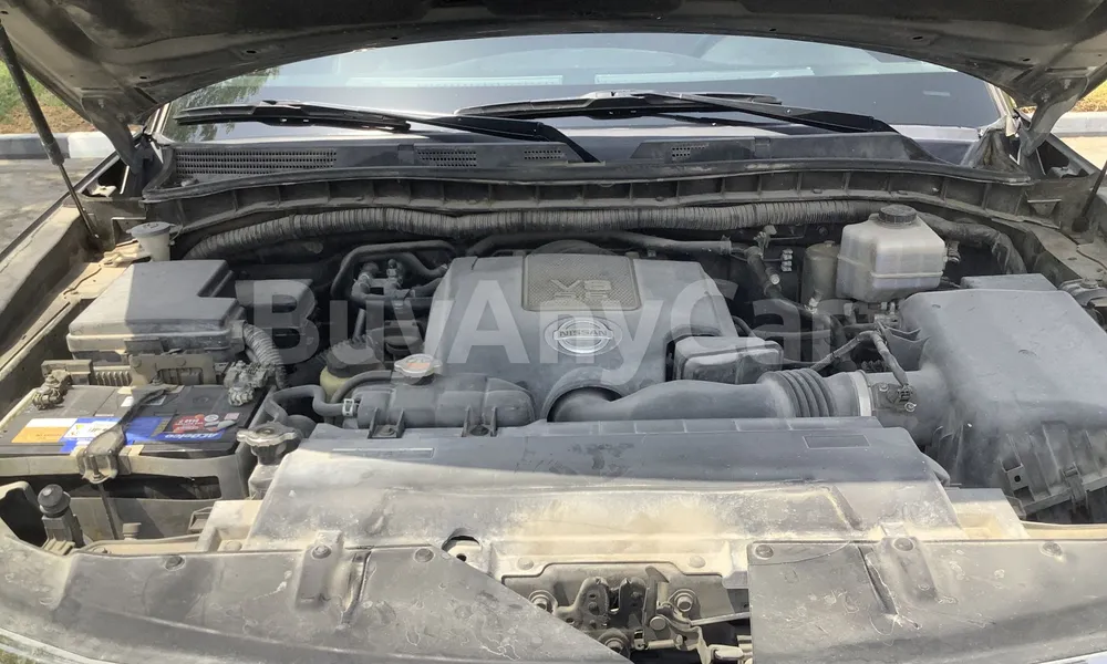 Vehicle photo 6