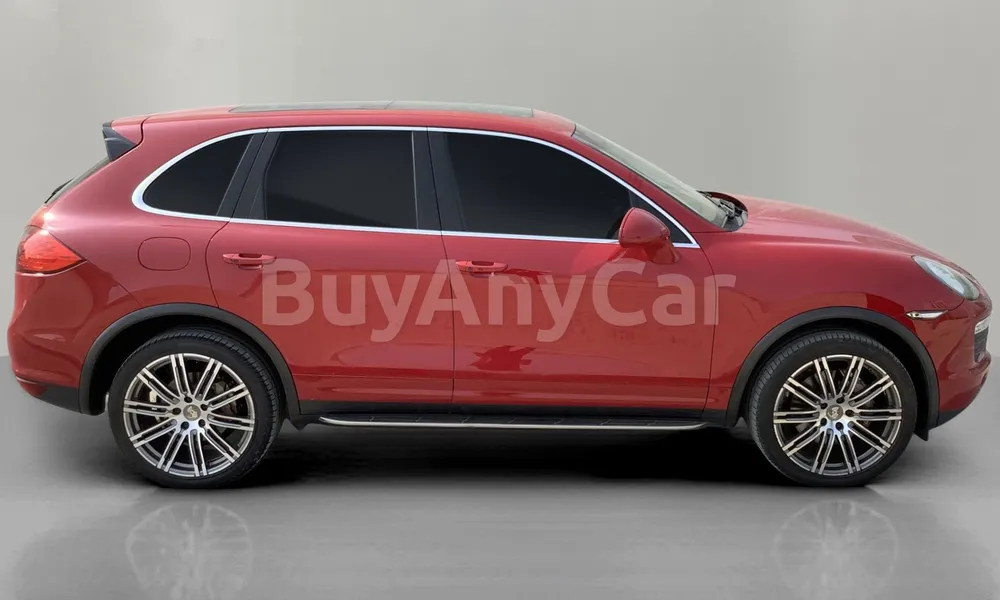 Vehicle photo 3