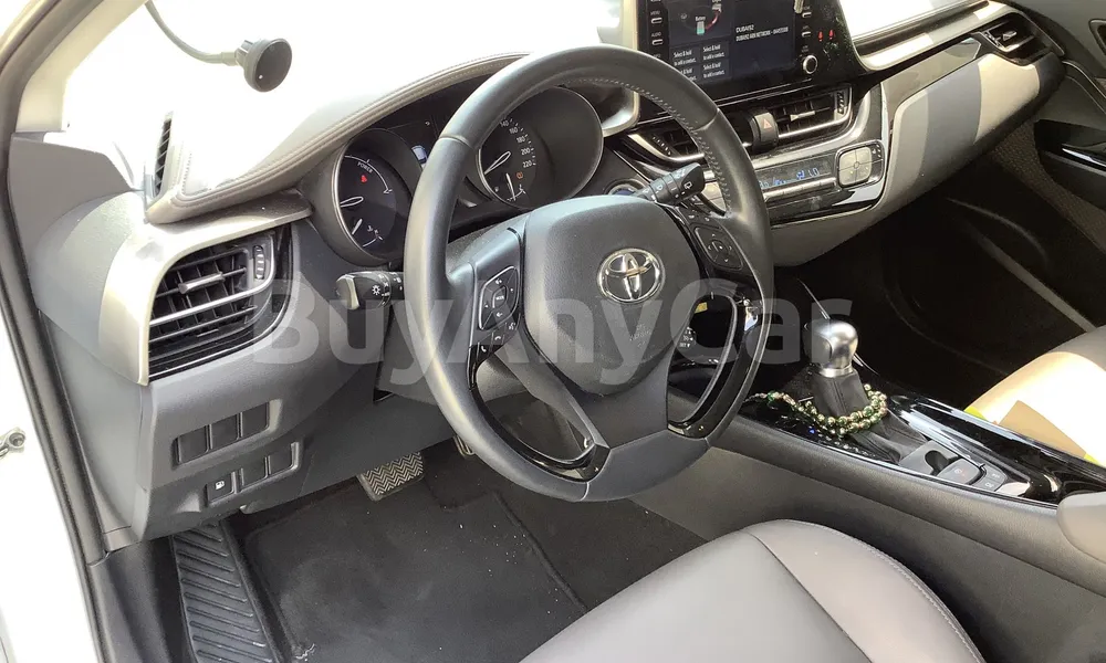 Vehicle photo 7