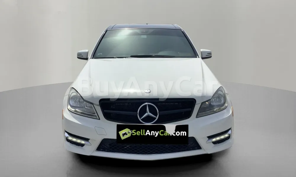 Vehicle photo 1
