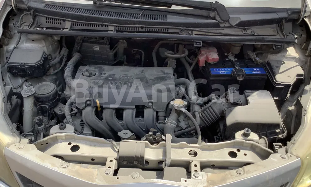 Vehicle photo 7