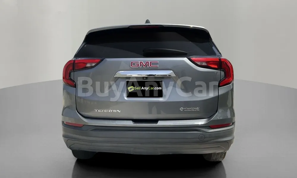 Vehicle photo 2