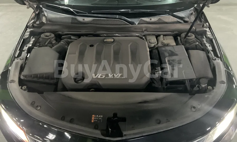 Vehicle photo 6