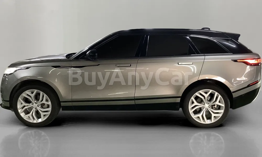 Vehicle photo 4