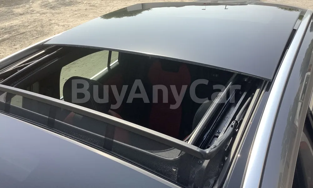 Vehicle photo 5