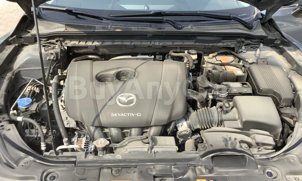 Vehicle photo 6