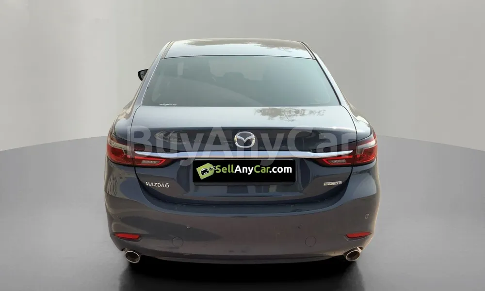 Vehicle photo 2
