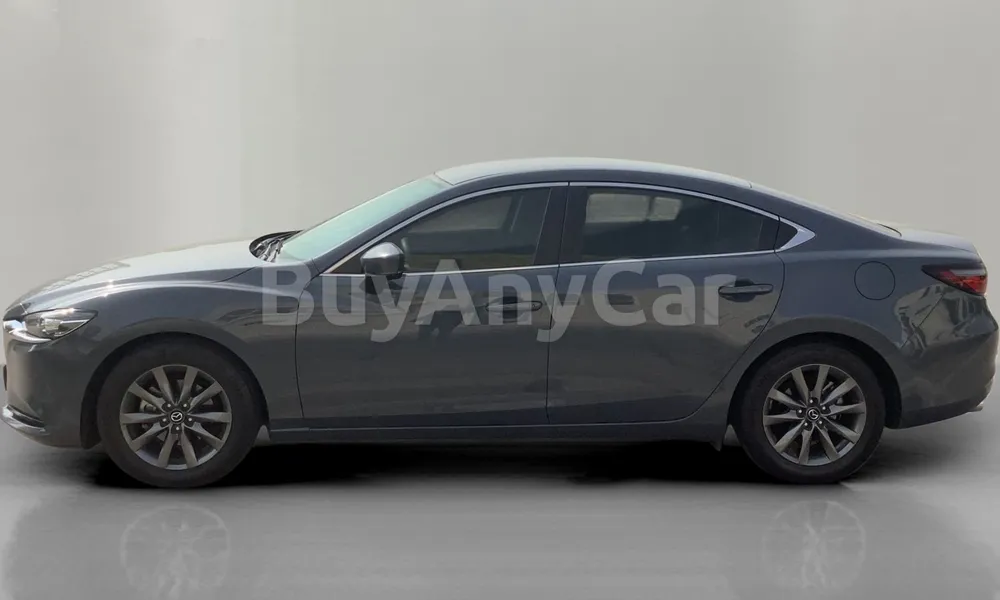 Vehicle photo 4