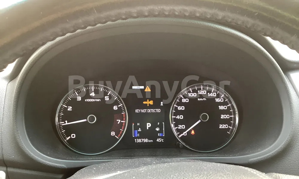 Vehicle photo 7