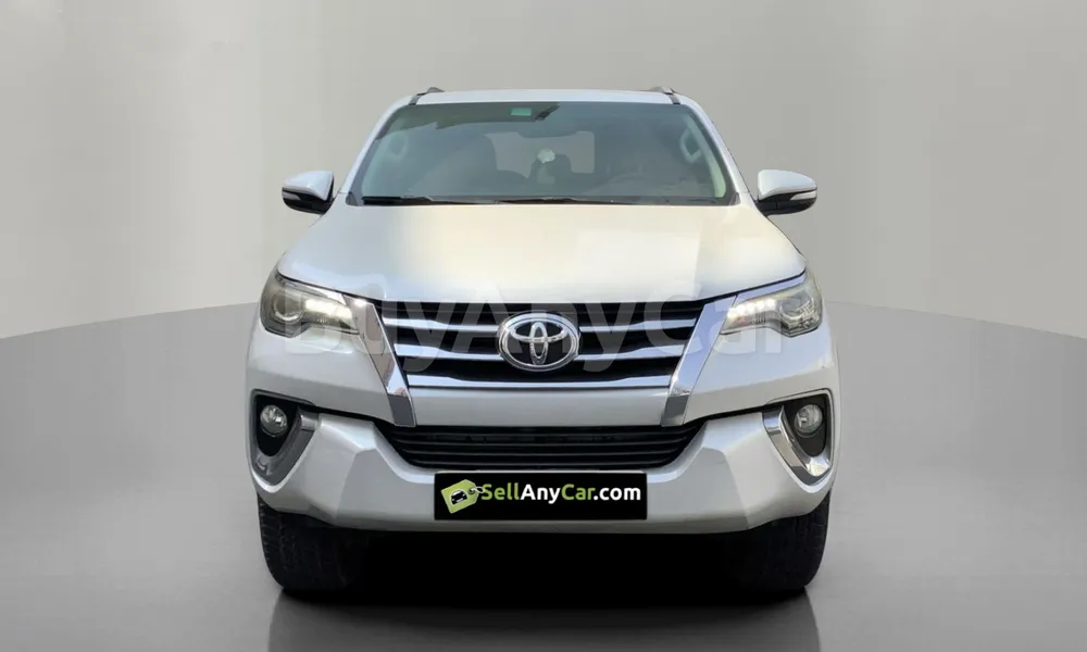 Vehicle photo 1