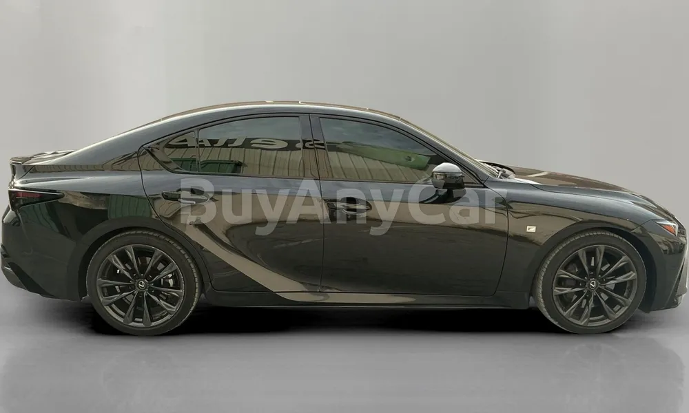 Vehicle photo 3